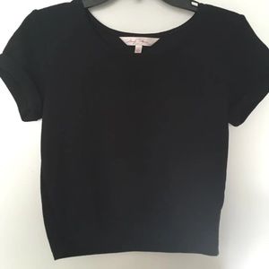 Rolled Sleeve Crop Top